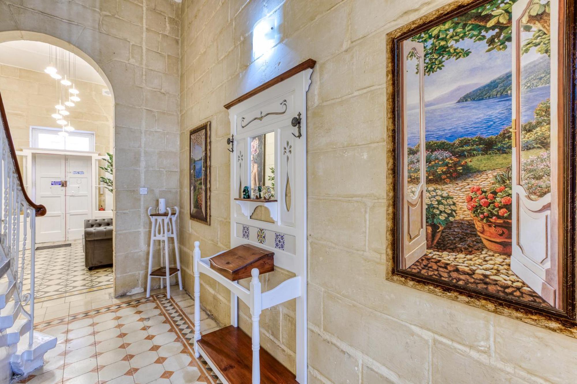Sliema Luxury House Villa Exterior photo