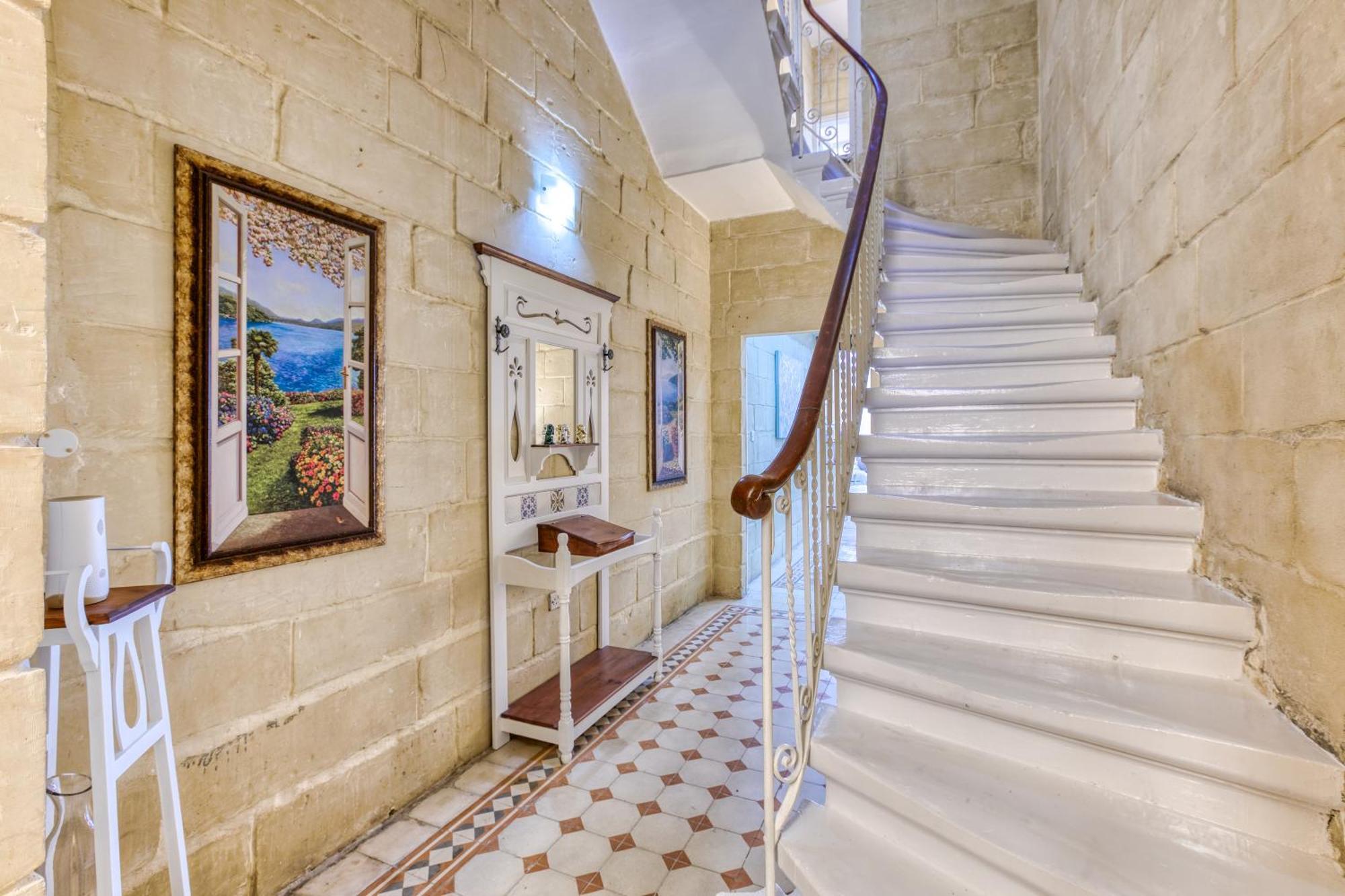 Sliema Luxury House Villa Exterior photo